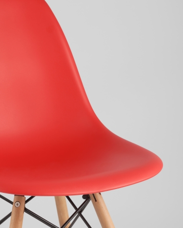 Стул Stool Group Eames DSW Красный