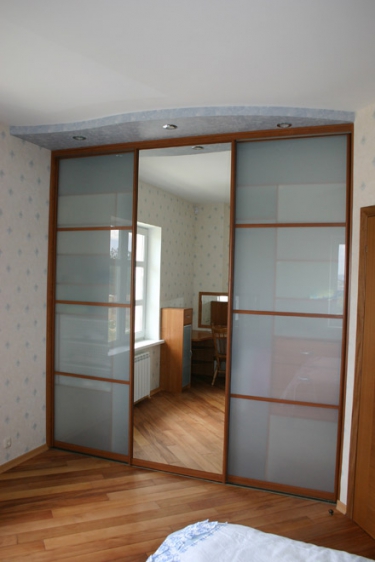 Мебель для спальни 2 (Дамский столик Victoria. Цена образца: от 32 000 руб.)