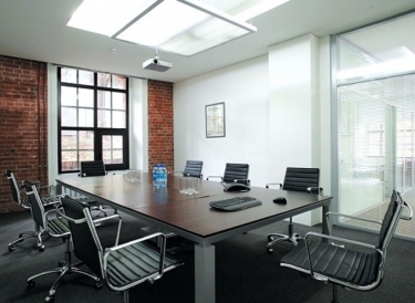 Light B Кресло для руководителя Profoffice 16090B 4GI1602 TP 949