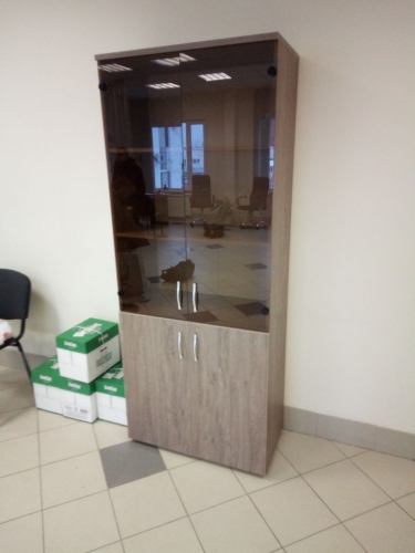 Шкаф высокий со стеклом Персона Грата Glassy 6.19.151 Дуб Верцаска